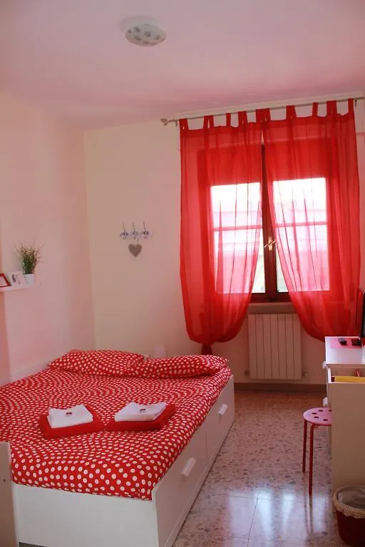 Bed & Breakfast I Girasoli B&B Pisa